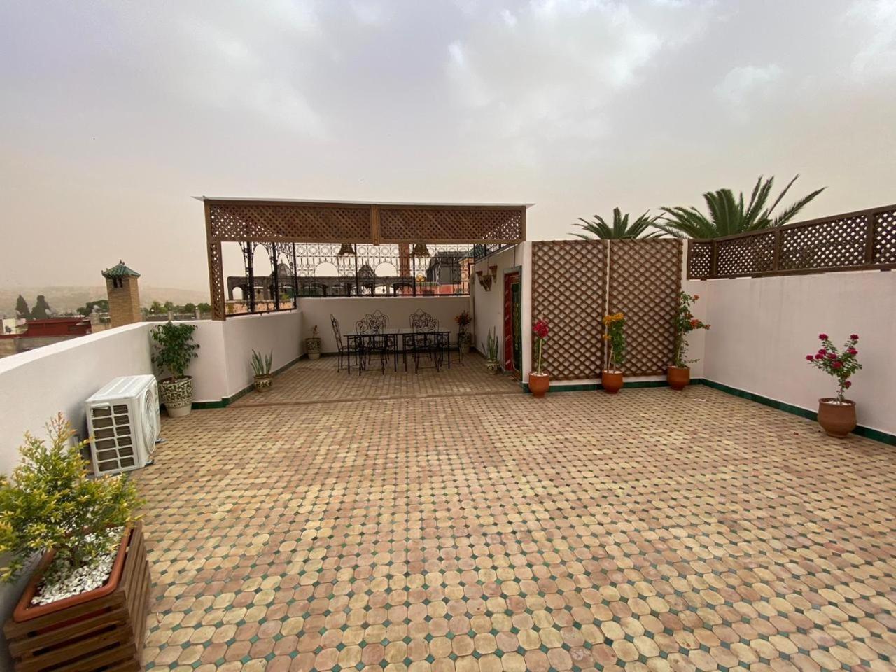Dar Bouzoubaa Apartment Fez Exterior photo